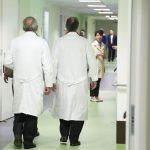 Medici in pensione a 72 anni: la possibile modifica al Decreto Milleproroghe