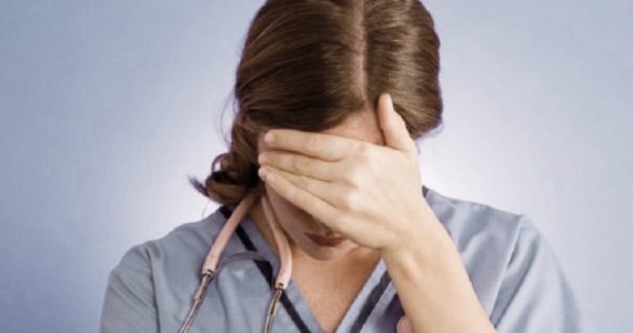 Nursing Up: "Inacettabile escalation di violenza contro gli infermieri. Serve l'intervento dell'esercito"