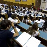 Medicina, nuove regole per il test 2024: maggiore attenzione a biologia, chimica e logica