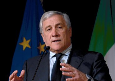 Ministro degli Esteri Tajani: “Servono più medici e infermieri italiani”
