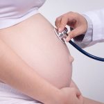 Diventa madre 15 anni dopo il cancro grazie alla tecnologia di preservazione della fertilità