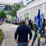 Trento, lavoratori delle Rsa manifestano con Fenalt: "Turni estenuanti per carenza di personale"