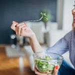 Tumore al seno, parte in Italia il primo studio al mondo sugli effetti della restrizione calorica