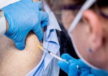 Infermiere sospeso perché non vaccinato contro il Covid: Asl Lanciano-Vasto-Chieti condannata a pagargli le retribuzioni