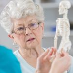 Riparazione delle ossa, un peptide promette bene come nuova terapia