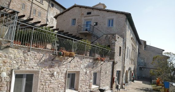 Asp Casa di Riposo Andrea Rossi di Assisi: concorso per 6 posti da oss