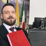 Il dott. Domenico Del Nobile presenta la tesi infermieristica sul triage, analisi retrospettiva e prospettica delle criticità relative alla errata attribuzione del codice colore