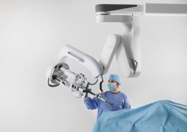 Tumore al seno: all’IRCSS Candiolo primo intervento in Europa con il robot “cobra”﻿