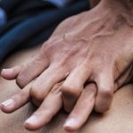 Pescina (L'Aquila), oss salva la vita a uomo colto da infarto