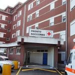 Cartone anziché stecche per immobilizzare gamba fratturata: ispezione all'ospedale di Patti (Messina)