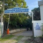 Anziani legati e lasciati in letti intrisi di urina: scoperta Rsa degli orrori a Salerno