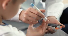 Diabete di tipo 2: 9% in più di casi ogni due anni. Cherubini (SIEDP): "Nei giovani è più aggressivo che negli adulti. Necessario estendere screening nei bimbi a rischio"