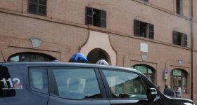 Forlì, operata l'infermiera accoltellata a Meldola. Proseguono le indagini sull'aggressore