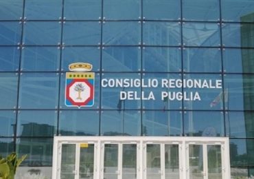 Puglia, consorzio Metropolis nella bufera per presunte irregolarità nell'organizzazione dell'orario di lavoro: 35 strutture a rischio chiusura