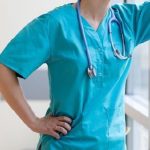 Milano, avrebbe in più occasioni palpeggiato una collega: infermiere a processo per violenza sessuale